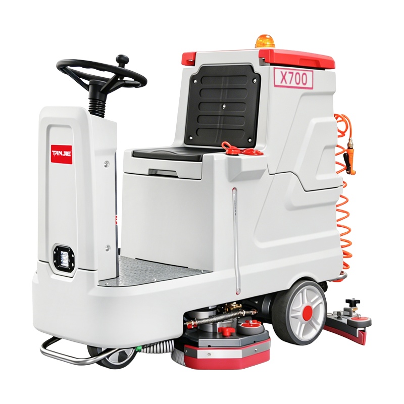 涪陵坦洁全自动驾驶式洗地机X700