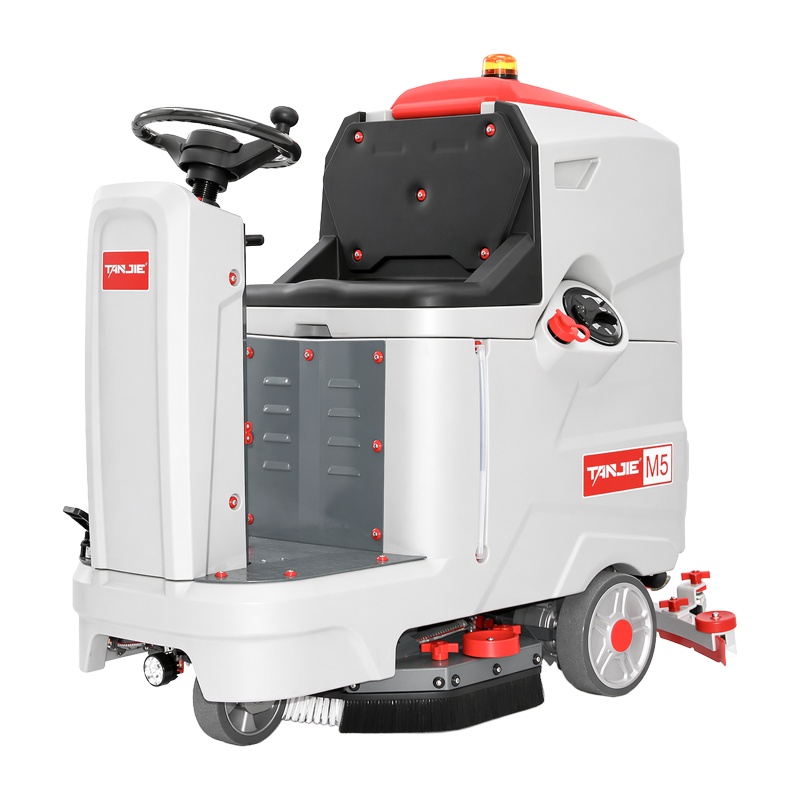 涪陵坦洁驾驶式洗地机M5【单刷】